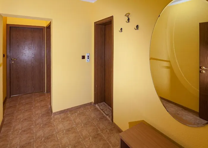 слънчев ден Апартаменти